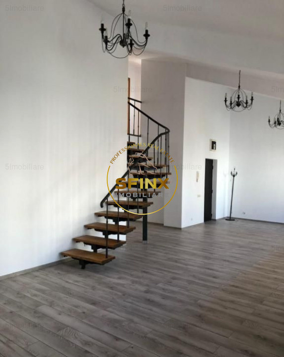 6 camere, Univeristate, duplex, ideal activitate birou