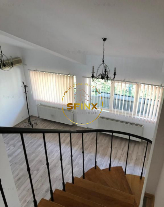 6 camere, Univeristate, duplex, ideal activitate birou