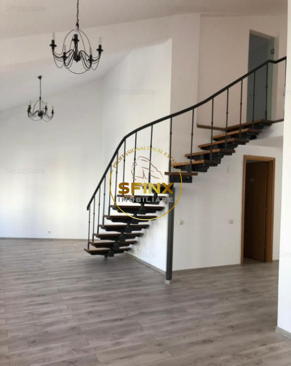 6 camere, Univeristate, duplex, ideal activitate birou