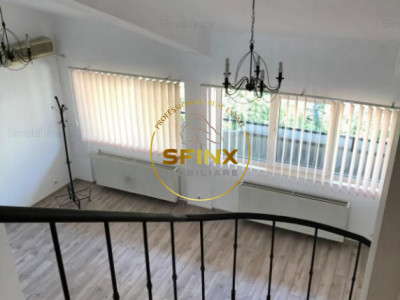 6 camere, Univeristate, duplex, ideal activitate birou