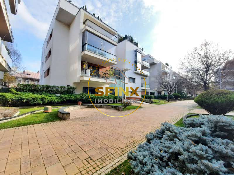 Washington Residence, for rent, 4 rooms, pet friendly, renovated, parking