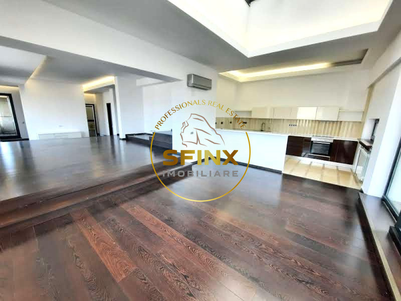 Primaverii, full of light, 255sqm duplex, large terraces, panoramic views