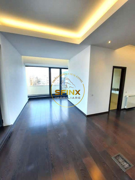 Primaverii, full of light, 255sqm duplex, large terraces, panoramic views