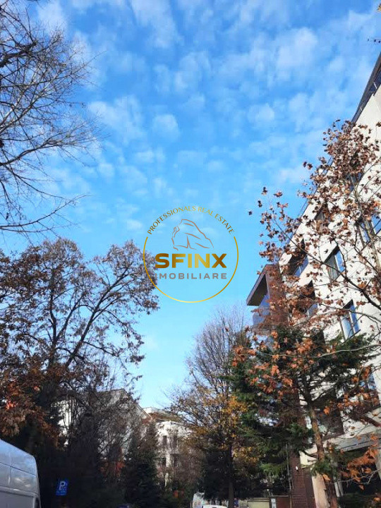 Primaverii, full of light, 255sqm duplex, large terraces, panoramic views