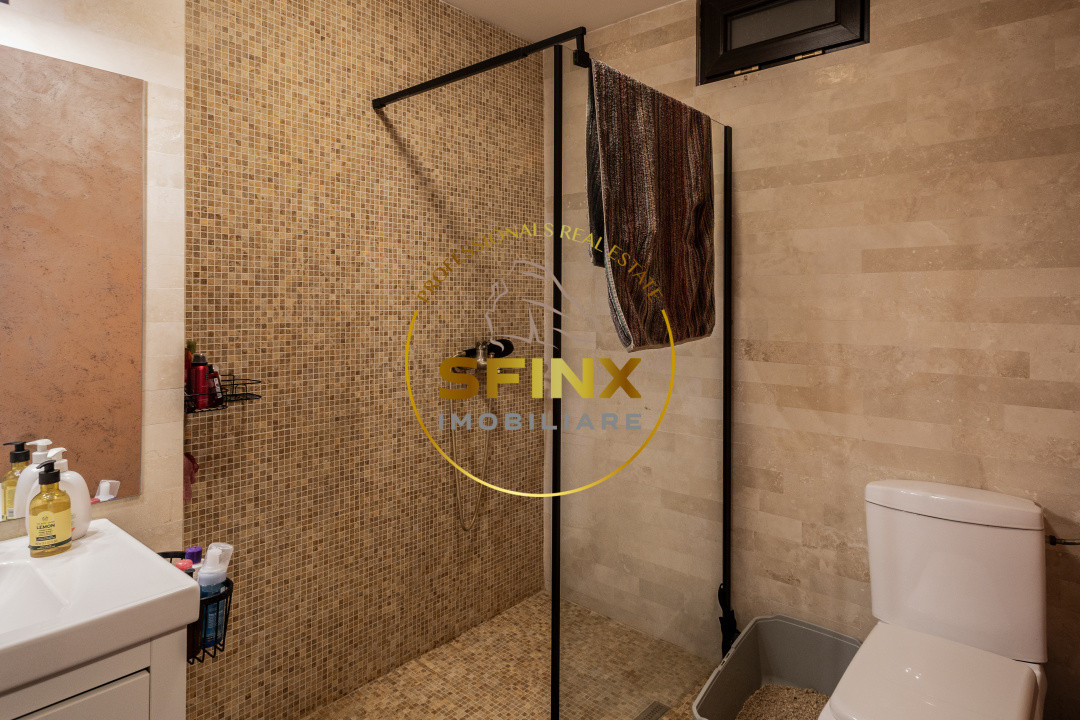 6 camere, 200 mp, P+1+M, curte proprie, centrala termica, pivnita