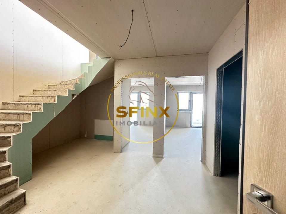 Penthouse de vanzare 4 camere 242 mp totali Hils Brauner  