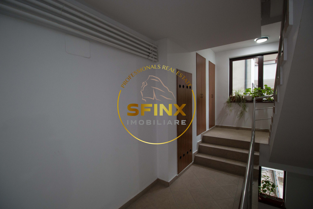 Apartament 3 camere, 2 bai, garaj cu vedere la munte si apa