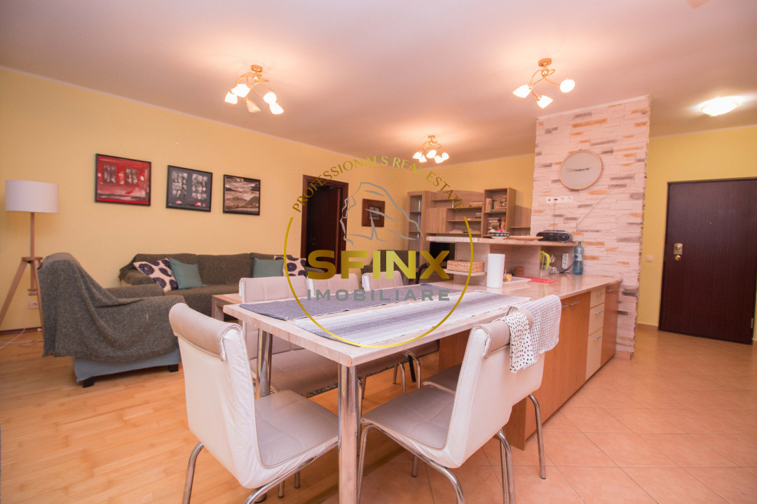 Apartament 3 camere, 2 bai, garaj cu vedere la munte si apa