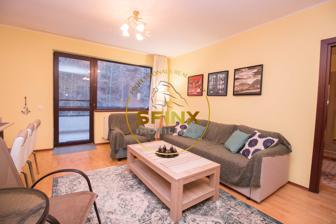 Apartament 3 camere, 2 bai, garaj cu vedere la munte si apa