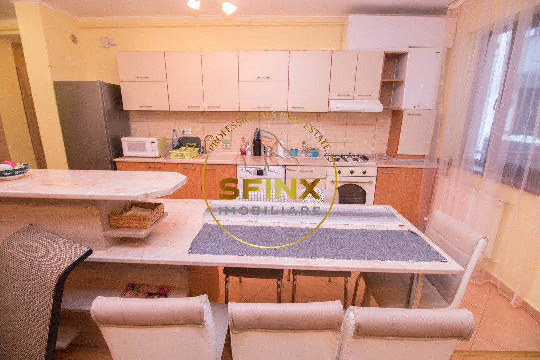 Apartament 3 camere, 2 bai, garaj cu vedere la munte si apa