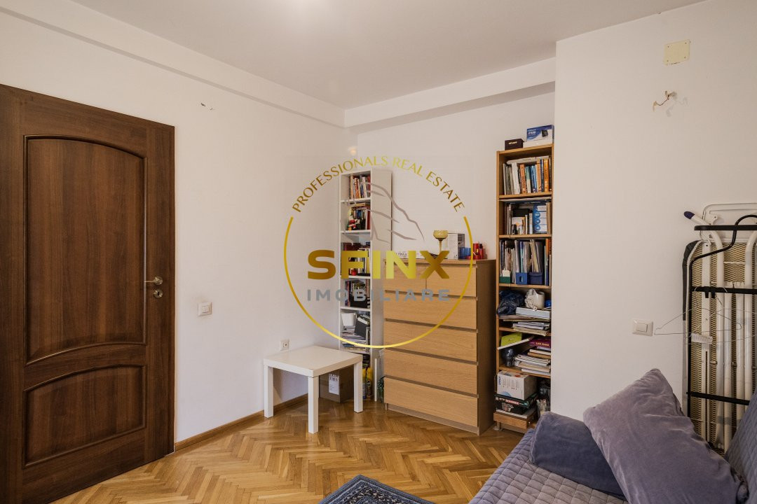 Vila D+P+E+M, curte proprie, centrala termica, loc de parcare