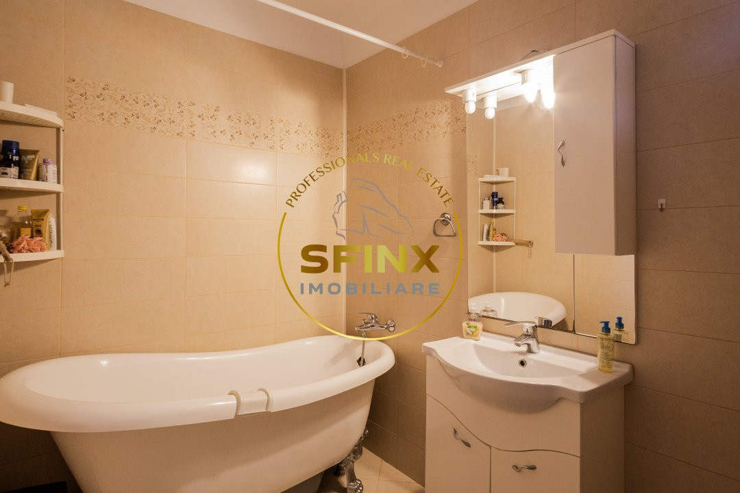 Vila D+P+E+M, curte proprie, centrala termica, loc de parcare