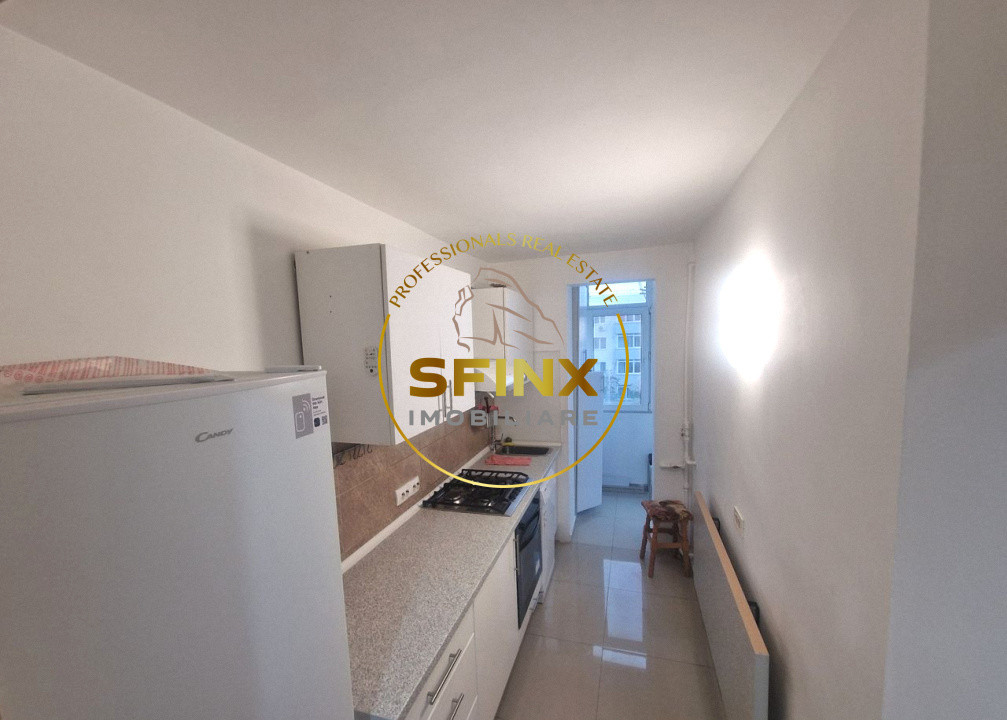  2 camere Titan Arena Națională bloc 4 etaje parc