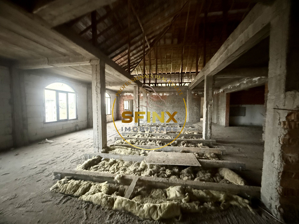 Casa "la roșu" Urziceni 18 camere