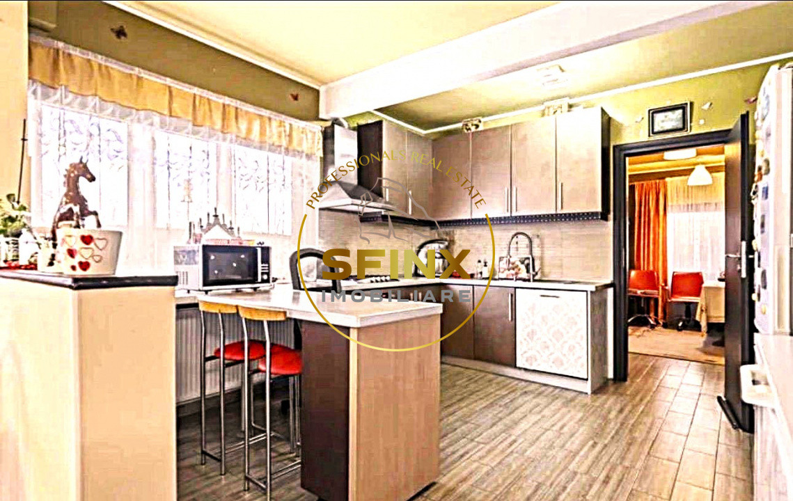 5 camere, 4 locuri parcare in garaj-vila cocheta Balotesti 