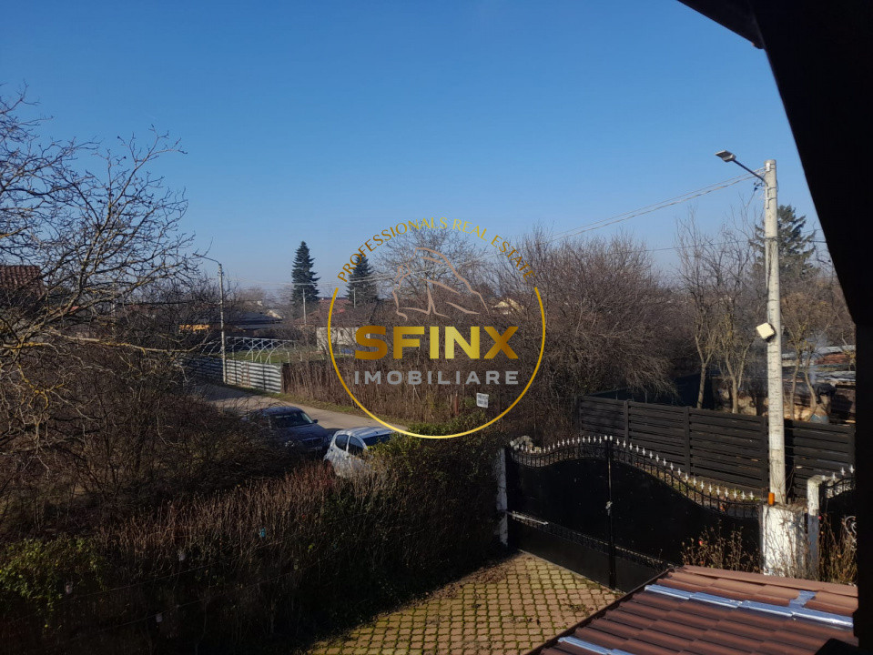 5 camere, 4 locuri parcare in garaj-vila cocheta Balotesti 