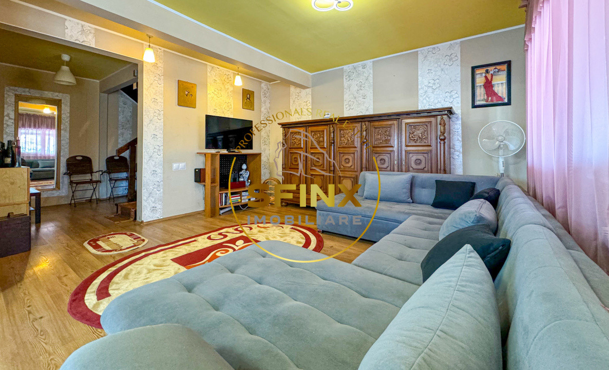 5 camere, 4 locuri parcare in garaj-vila cocheta Balotesti 