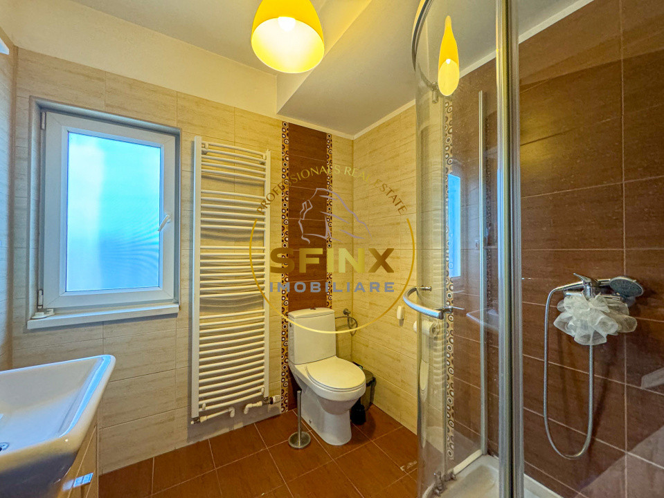 5 camere, 4 locuri parcare in garaj-vila cocheta Balotesti 