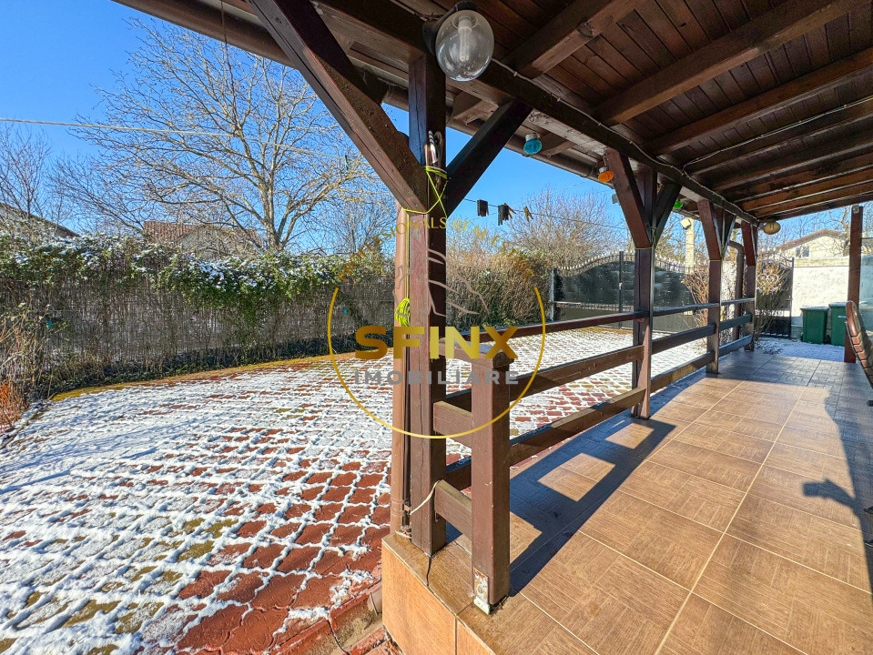 5 camere, 4 locuri parcare in garaj-vila cocheta Balotesti 