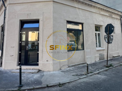   10 camere casa ultracentral, Hristo Botev, curte , loc parcare 