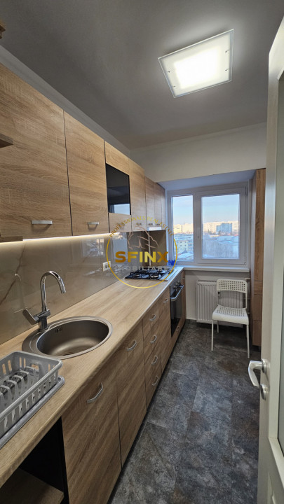 Garsoniera renovata Piata Alba Iulia bloc 93