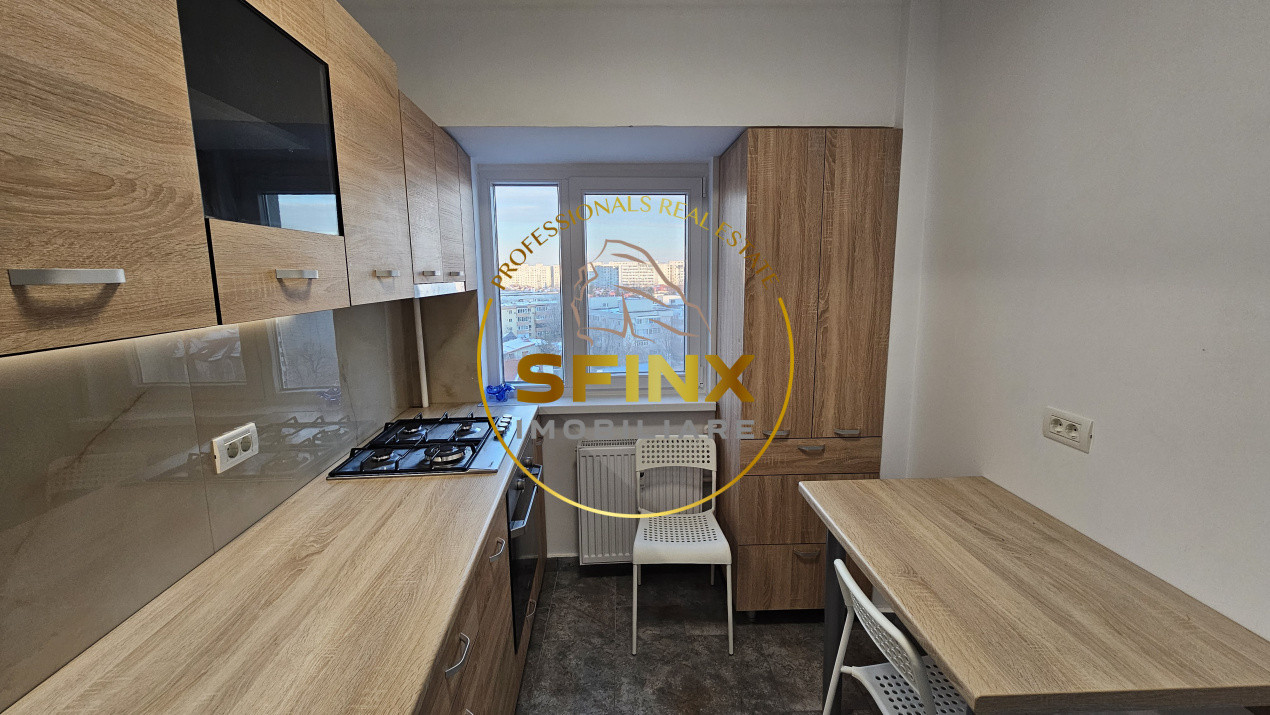 Garsoniera renovata Piata Alba Iulia bloc 93