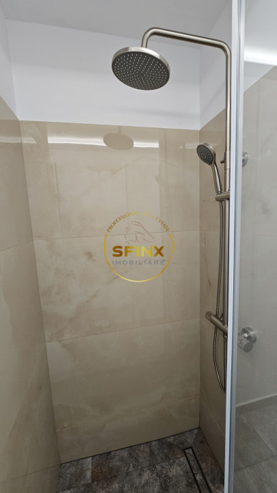 Garsoniera renovata Piata Alba Iulia bloc 93