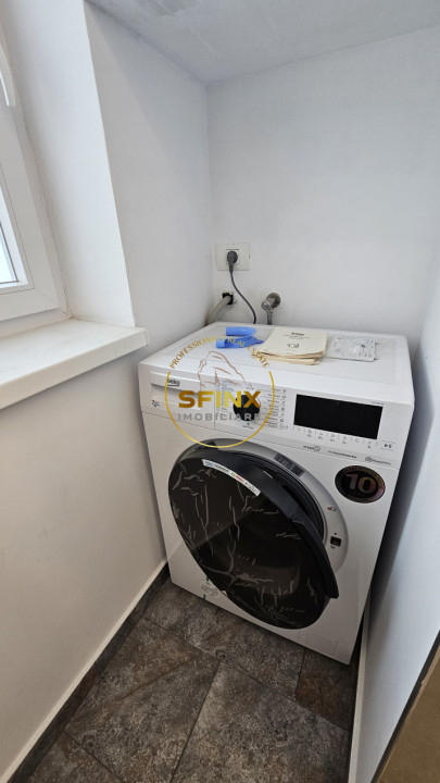 Garsoniera renovata Piata Alba Iulia bloc 93