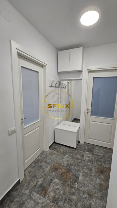 Garsoniera renovata Piata Alba Iulia bloc 93