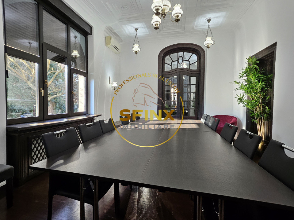 Cismigiu, inchiriere vila interbelica renovata, curte mare, parcare