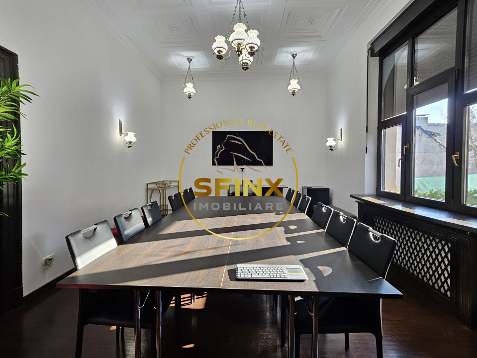 Cismigiu, inchiriere vila interbelica renovata, curte mare, parcare