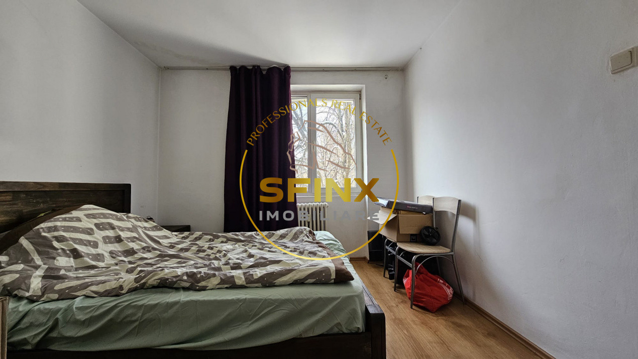  2 camere decomandat bloc rusesc  Basarabia Arena Nationala