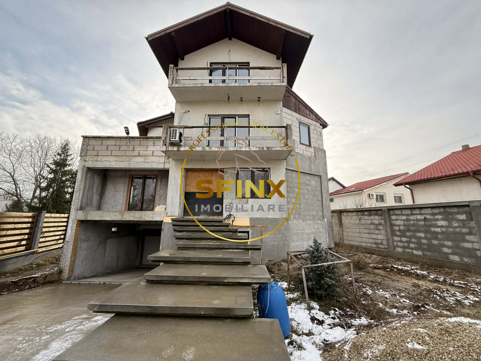 9 camere, piscina exterioara, garaj 5 masini, 516 mp utili, teren 1151