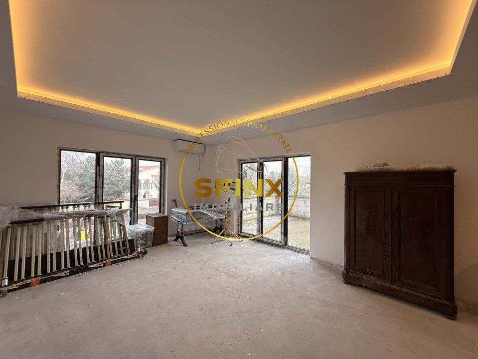 9 camere, piscina exterioara, garaj 5 masini, 516 mp utili, teren 1151