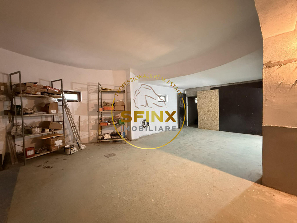 9 camere, piscina exterioara, garaj 5 masini, 516 mp utili, teren 1151