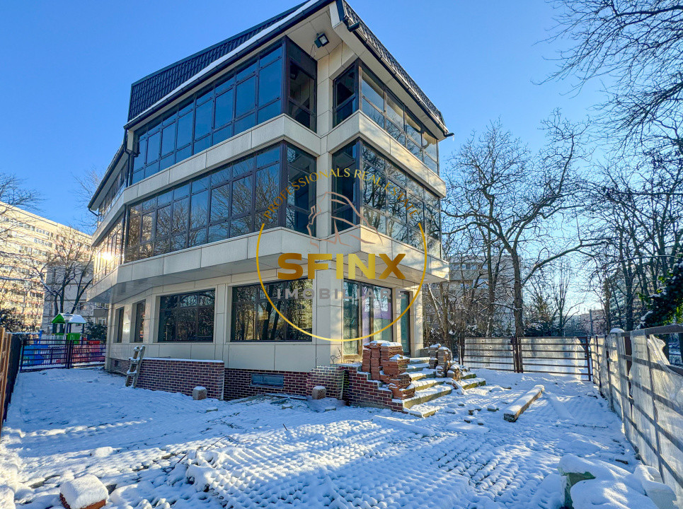 Cladire S+P+E+M 380mp + curte 120mp - zona Titan