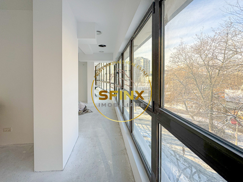 Cladire S+P+E+M 380mp + curte 120mp - zona Titan