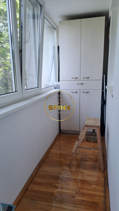 3 camere Titan Gloria renovat prima inchiriere parcare