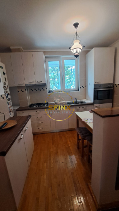 3 camere Titan Gloria renovat prima inchiriere parcare