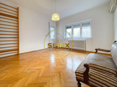 Birou - 3 Camere in vila - Vatra Luminoasa 