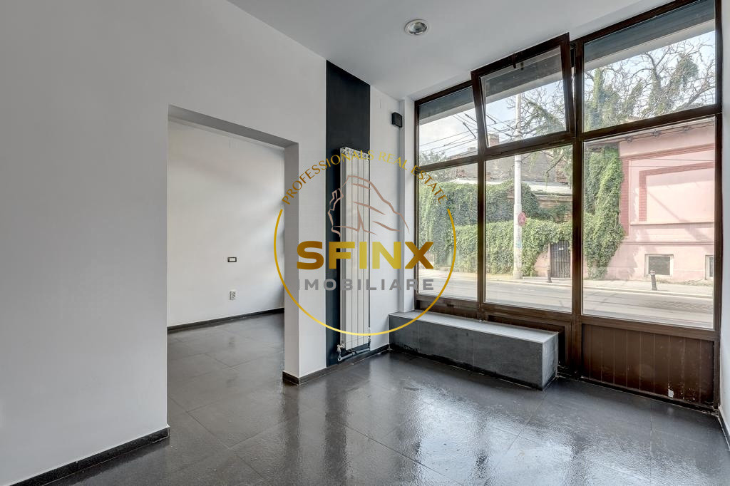 Spatiu comercial cu vitrina zona Eminescu 