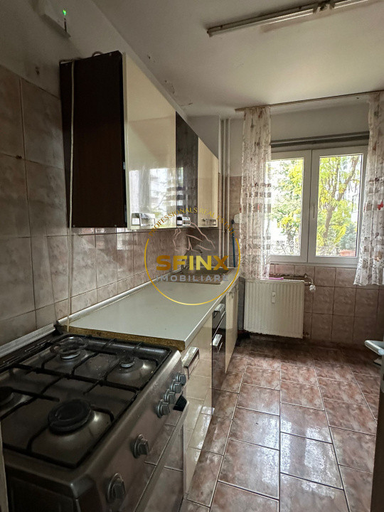 APARTAMENT DE 4 CAMERE DE VANZARE -PARC AL IOAN CUZA 