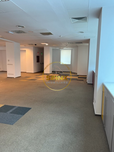 Cladire S-P-5E+TERASA-UNIRII-2305,69 mp -2 minute de metrou UNIRII