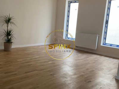 STUDIO COCHET-PTA VICTORIEI-PRIMA INCHIRIERE