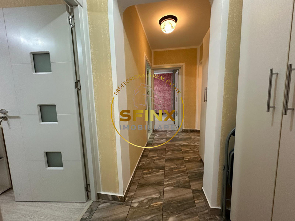 Apartament  3 camere  de inchiriat zona Decebal