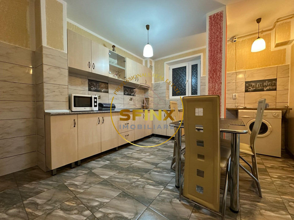 Apartament  3 camere  de inchiriat zona Decebal