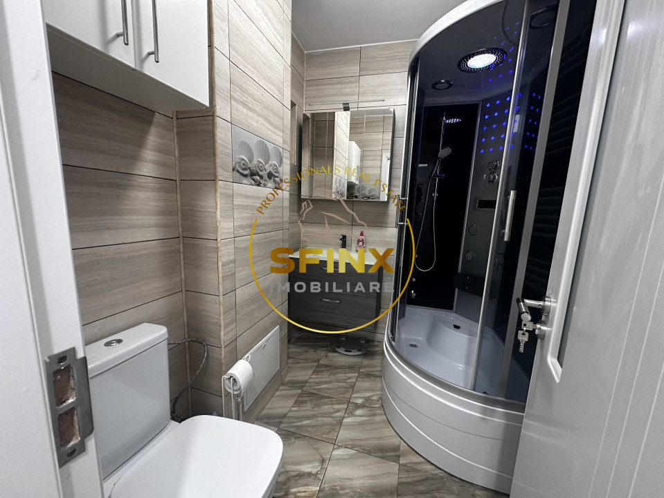 Apartament  3 camere  de inchiriat zona Decebal