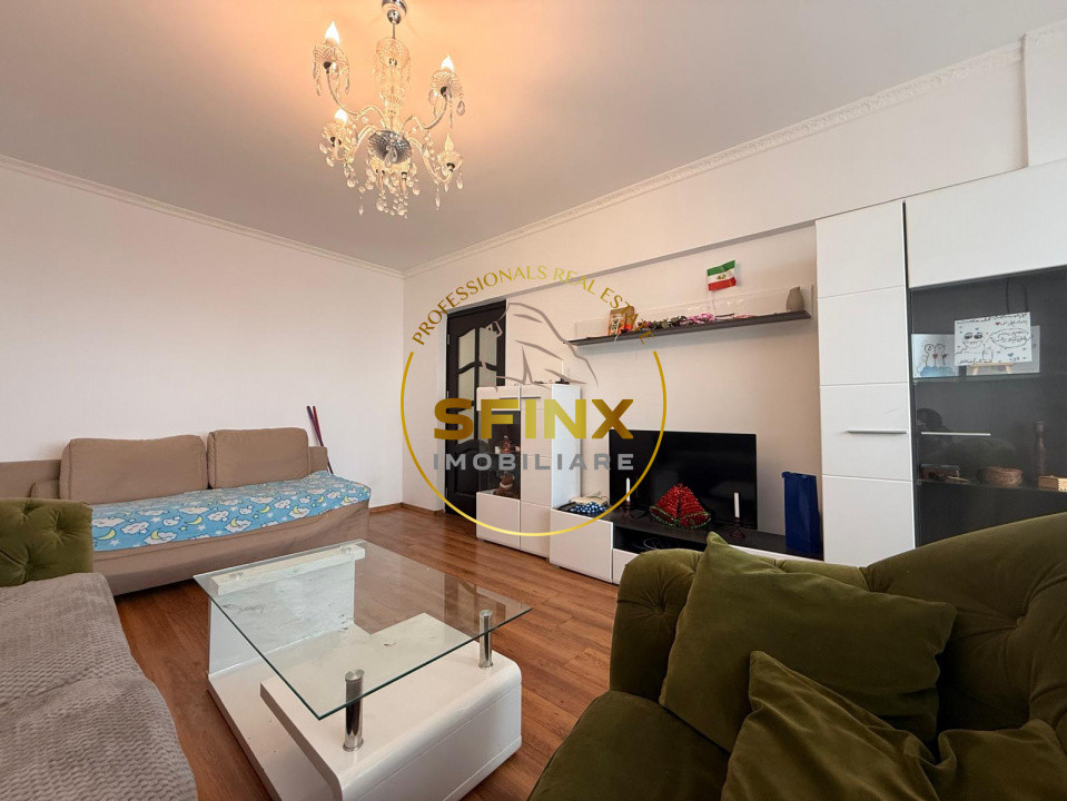 3 camere Gorjului, bloc reabilitat, vedere pe spate