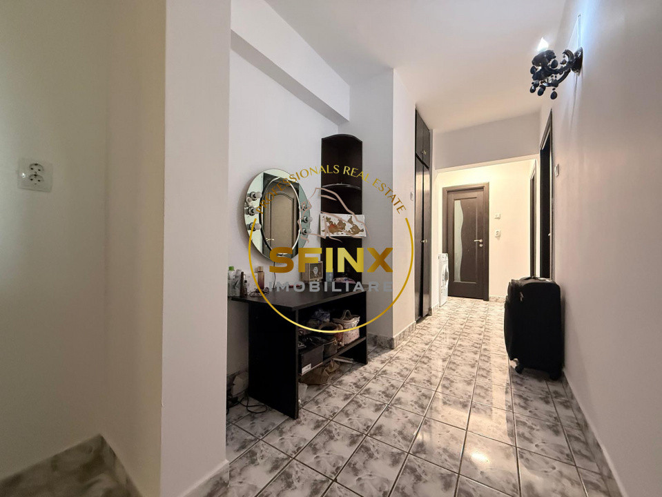 3 camere Gorjului, bloc reabilitat, vedere pe spate