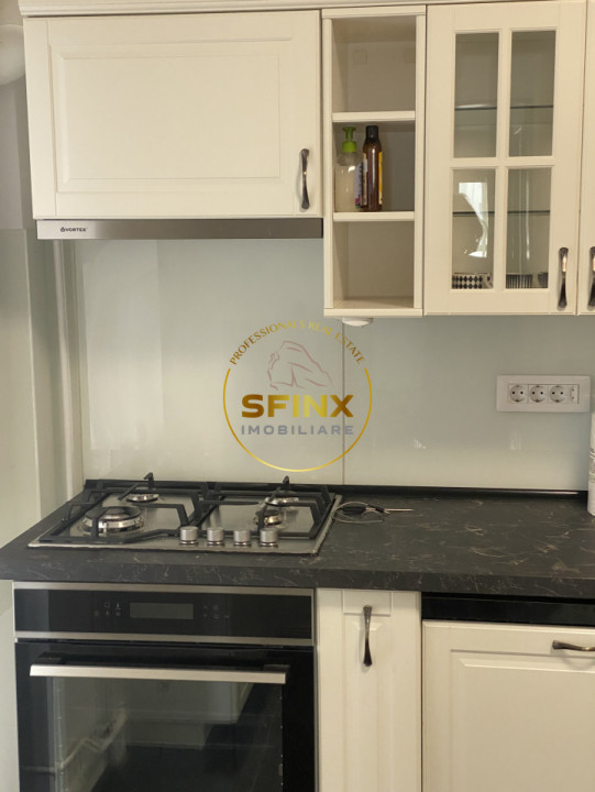 APARTAMENT DE 4 CAMERE DE INCHIRIAT- BLOCUL SCALA